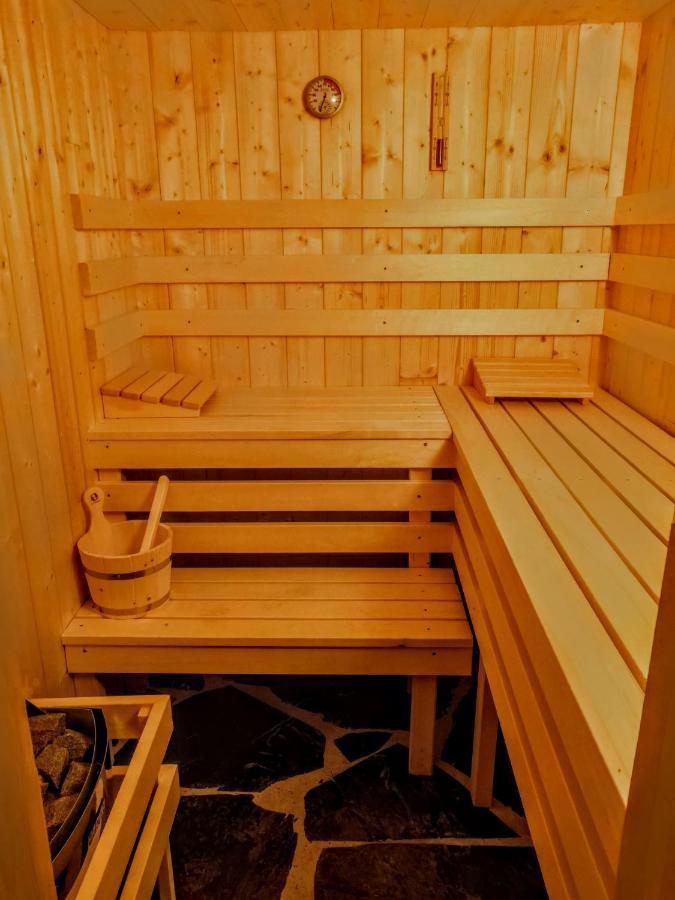 Chez Lucienne, Jacuzzi Et Sauna Samoëns Екстериор снимка