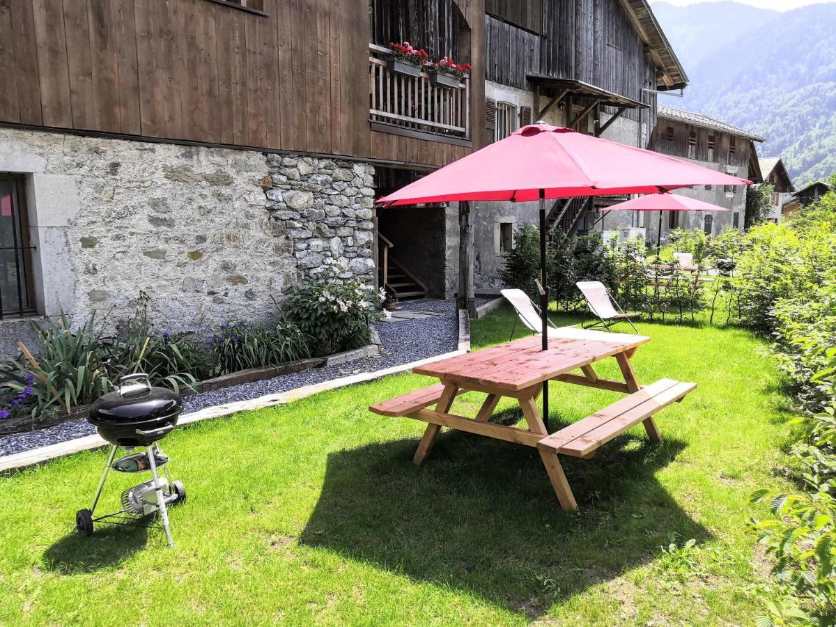 Chez Lucienne, Jacuzzi Et Sauna Samoëns Екстериор снимка