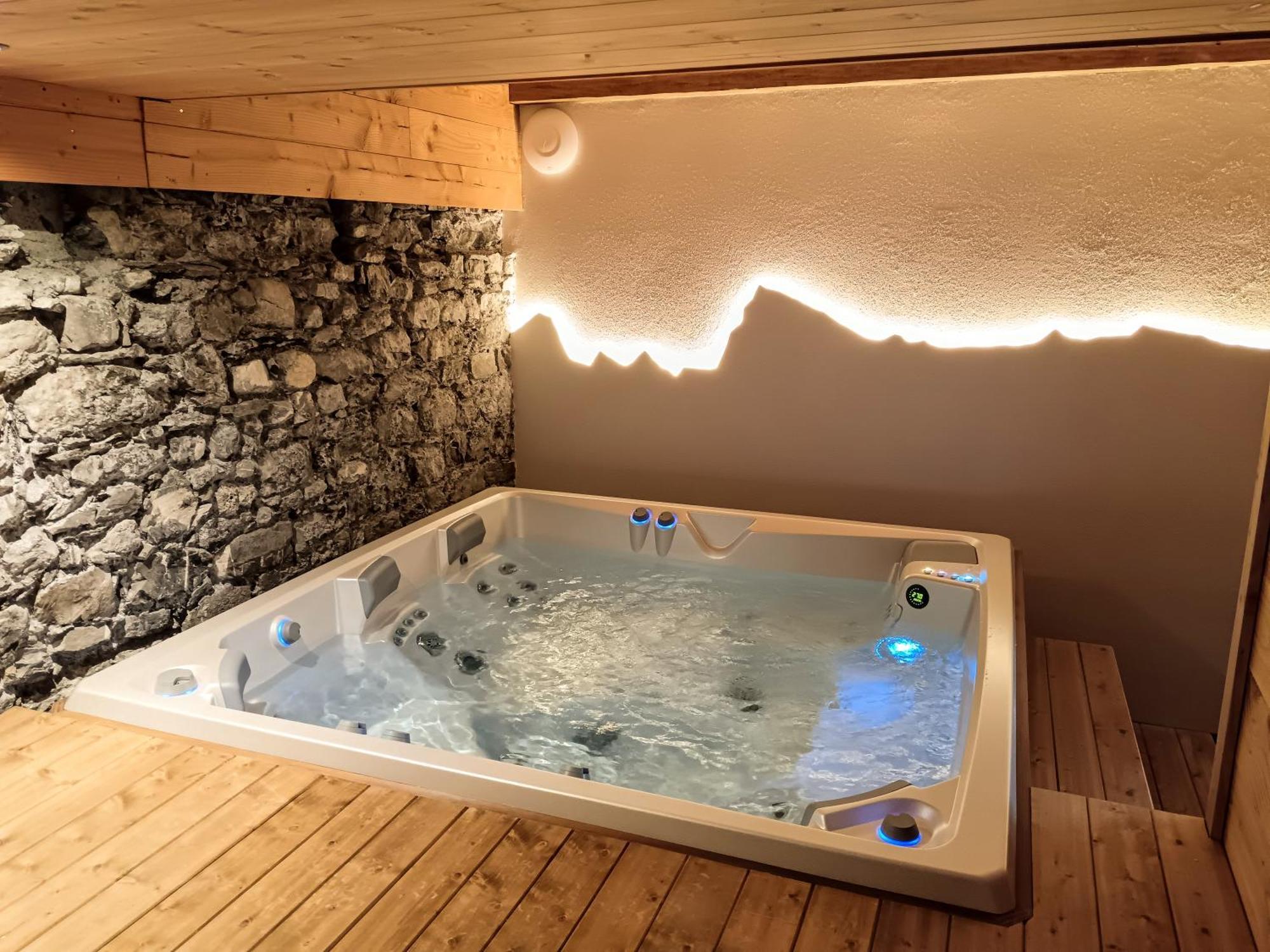 Chez Lucienne, Jacuzzi Et Sauna Samoëns Екстериор снимка